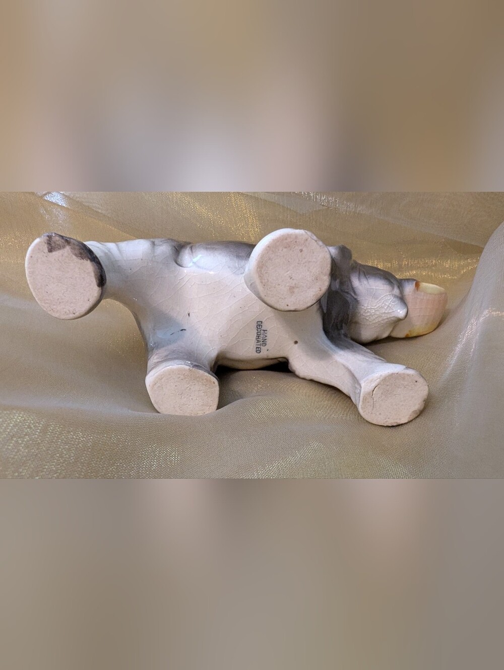 Set of 2 Elephants. White And Grey Both Porcelain - Picture 10 of 11